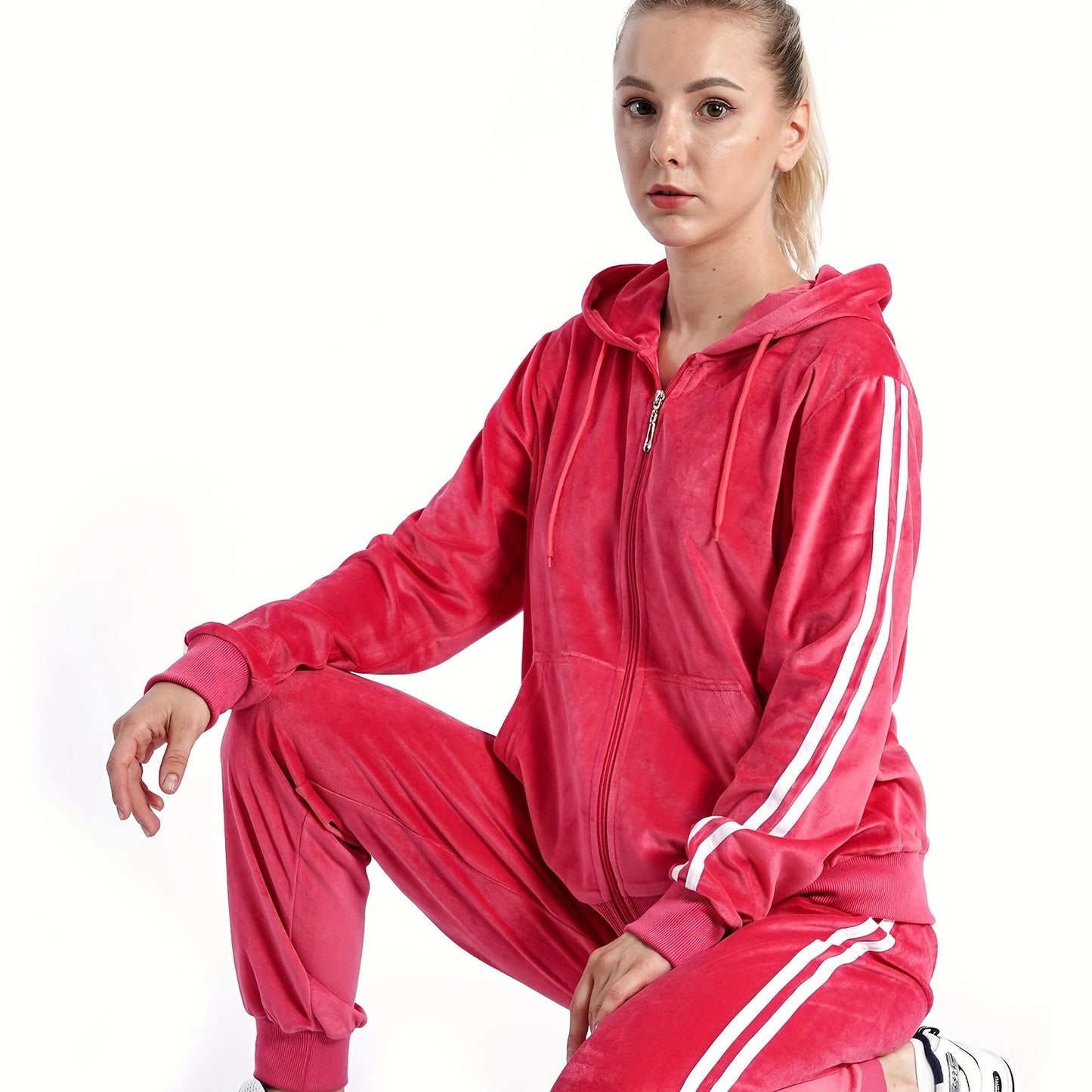 Velvet Women's Hooded Sports Two-Piece Set With Jacket And Pants