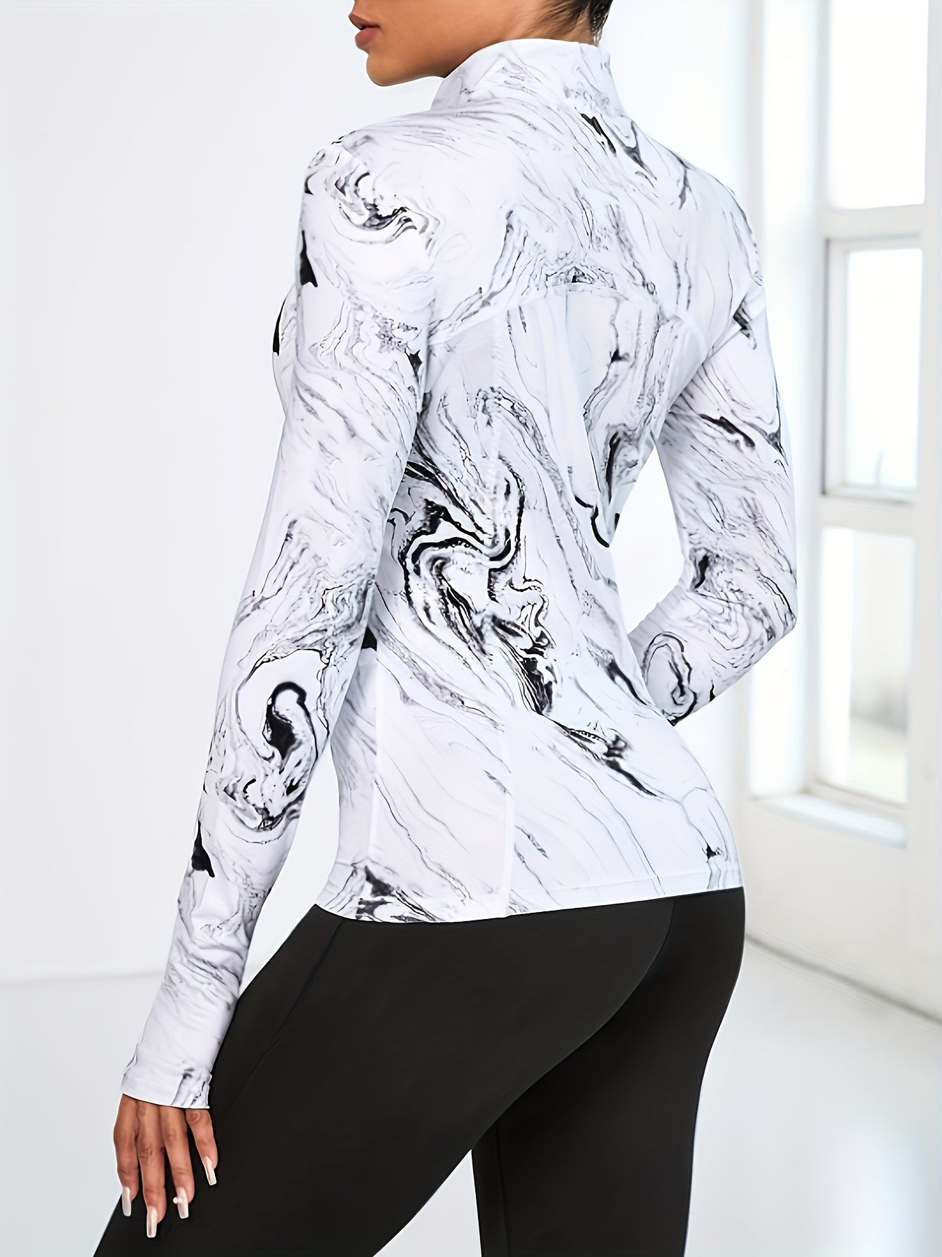 Yuyu Women's Printed Casual Sports Top With Stand Collar